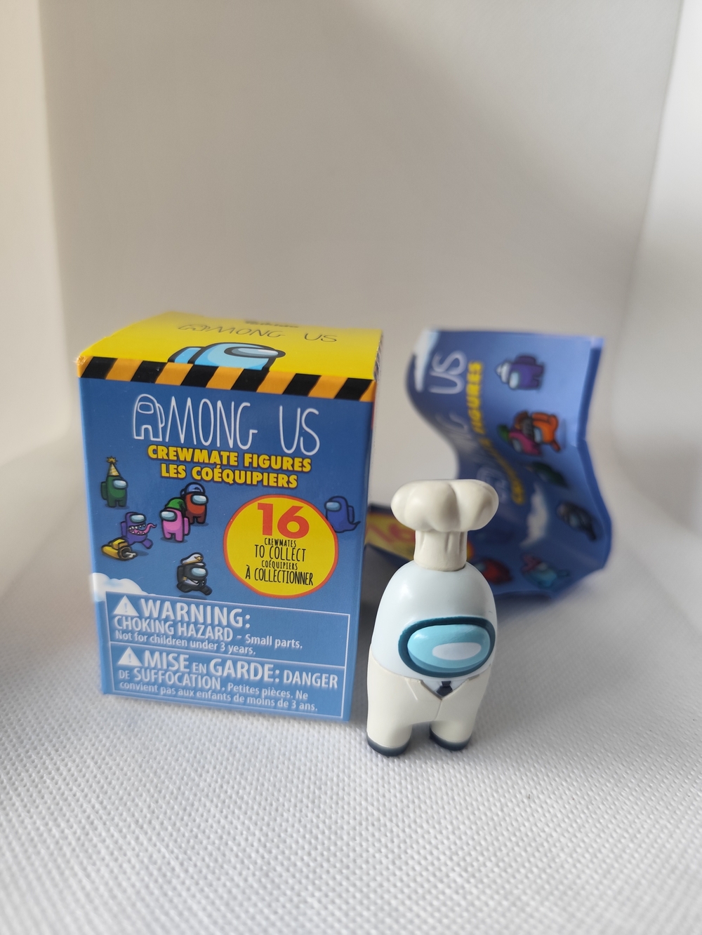 3/$30💜 Among Us Toikido White Chef Tie Crewmate 2" Mini Figure Series 2
